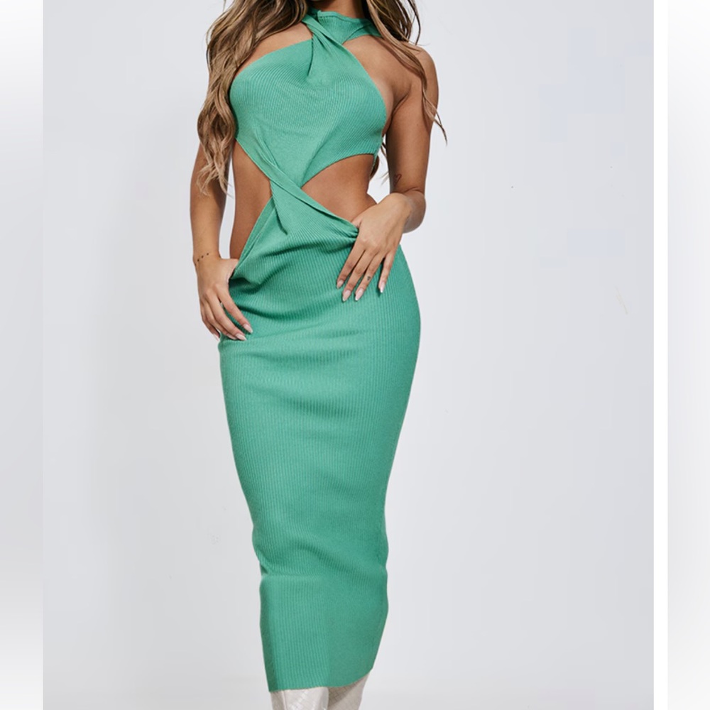 Pretty little thing dress